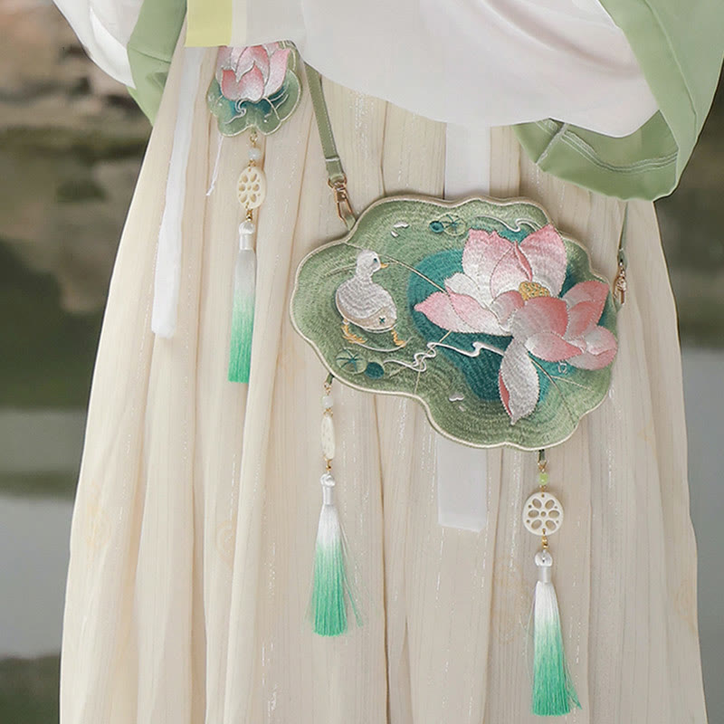 Bestickte Lotus Koi Fisch Kaninchen Hanfu Umhängetasche