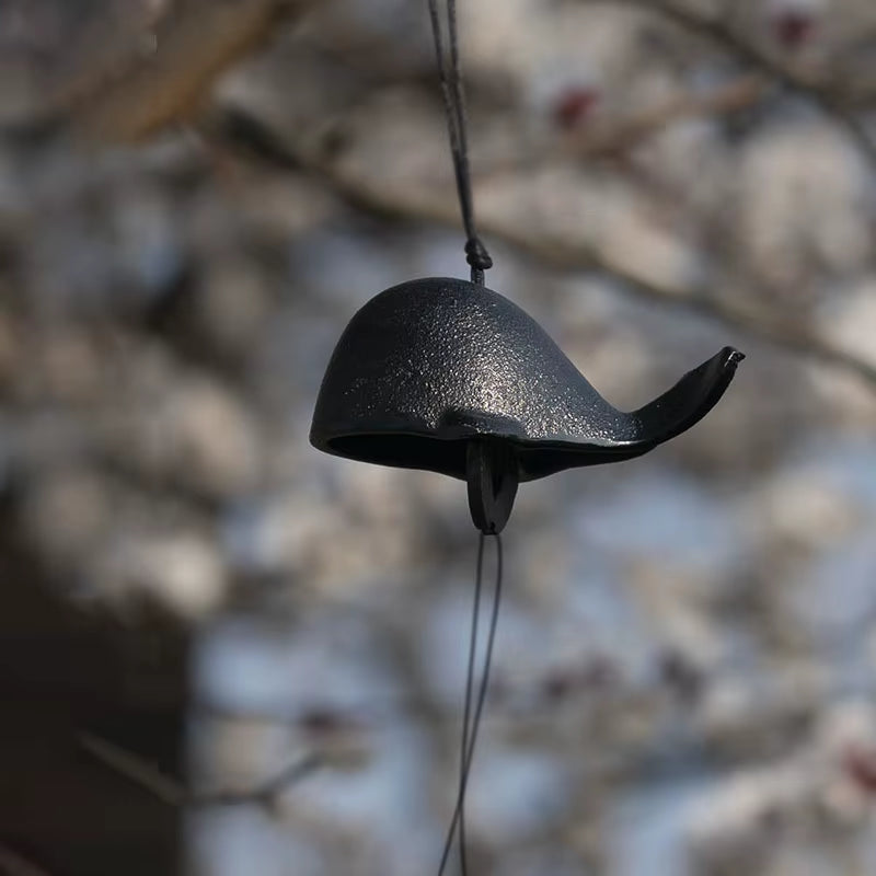 Black cast iron curved wind chime bell for Japanese home and garden decor