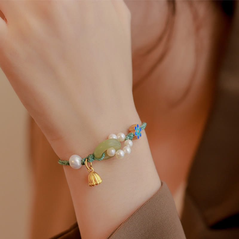Hetian Jade Peace Buckle Serenity Bracelet for Luck