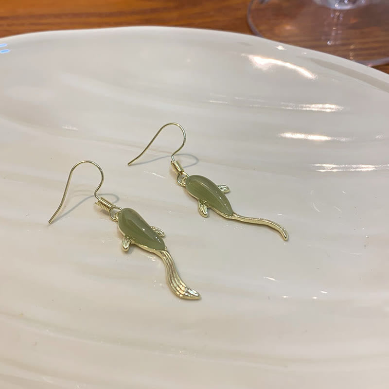 Glücksbringer-Ohrringe aus Jade mit Fischmuster