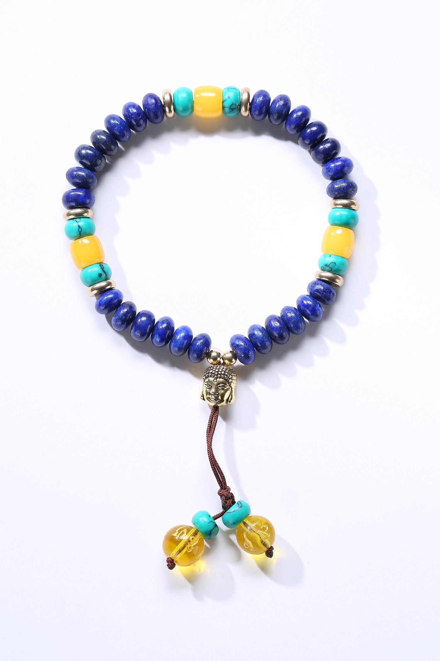 Flacher natürlicher Lapislazuli-Stein mit 6-Silben-Mantra-Quaste und Mala-Armband mit Buddhakopf-Charm
