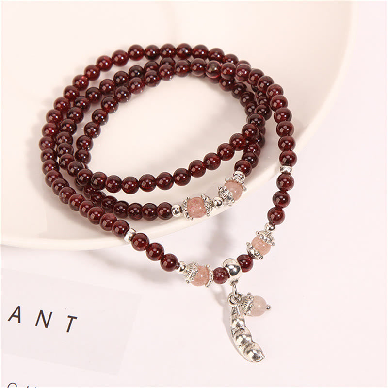 Dreifach gewickeltes Granat-Schutzarmband mit Erdbeerquarz