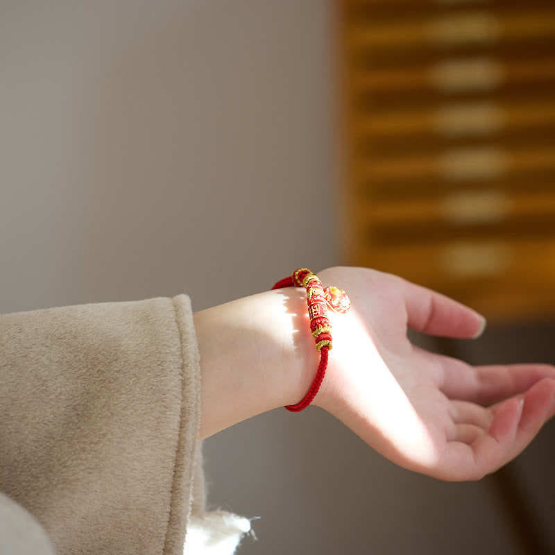 Vergoldetes kupferfarbenes rotes Schnur-Armband Shi Lai Yun Zhuan, 14–18 cm