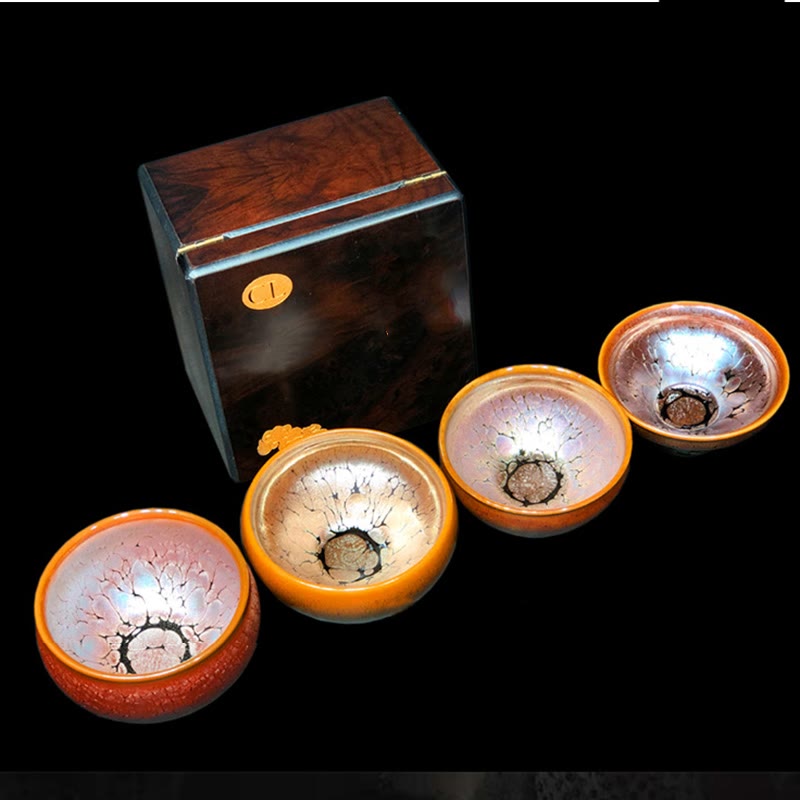 Chinesische Jianzhan-Teetasse aus Keramik mit goldenem Punktmuster, 9,5 cm