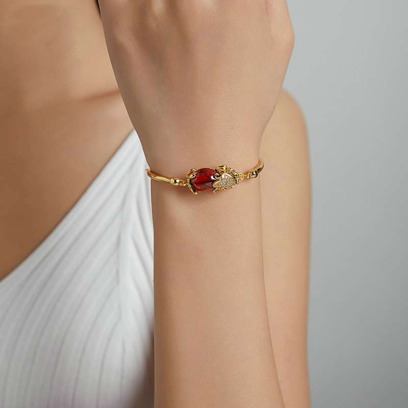 Goldenes rotes Achat-Pixiu-Armband, 19 cm, Reichtum und Glück