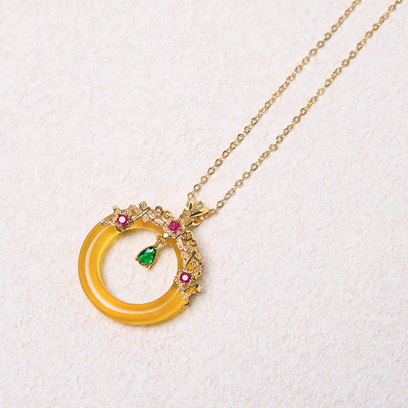 Grüne Chalcedon Peace Buckle Strength Halskette