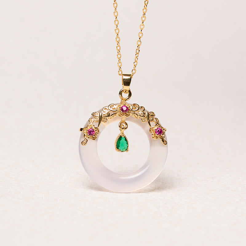 Grüne Chalcedon Peace Buckle Strength Halskette