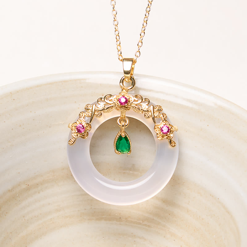 Grüne Chalcedon Peace Buckle Strength Halskette