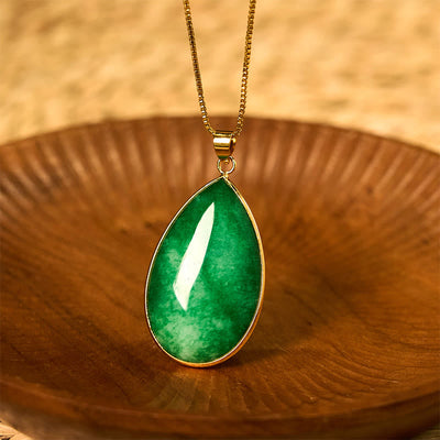 Grüner Jade-Halskettenanhänger „Fülle“ | Wohlstands-Charme