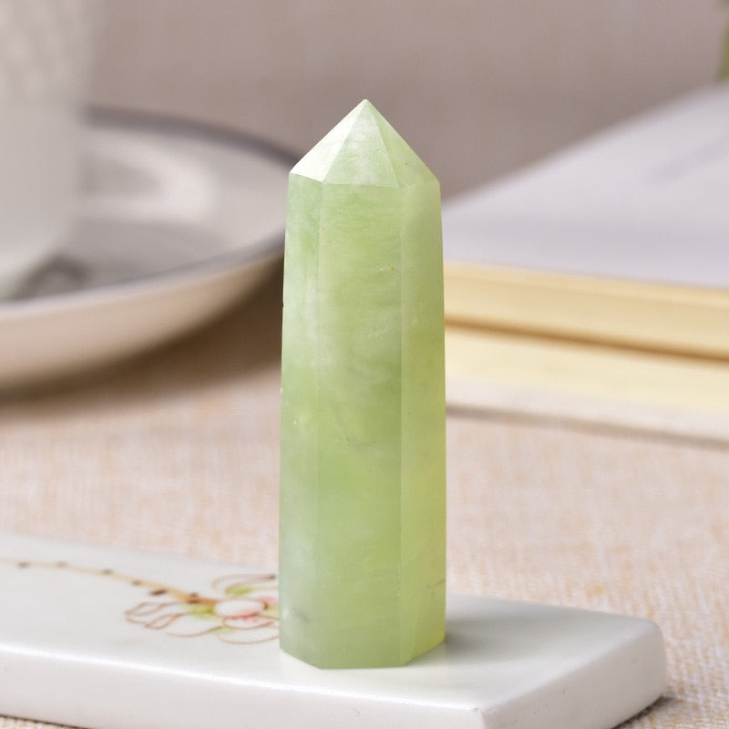 Heilturm aus grüner Jade für das Chakra-Gleichgewicht