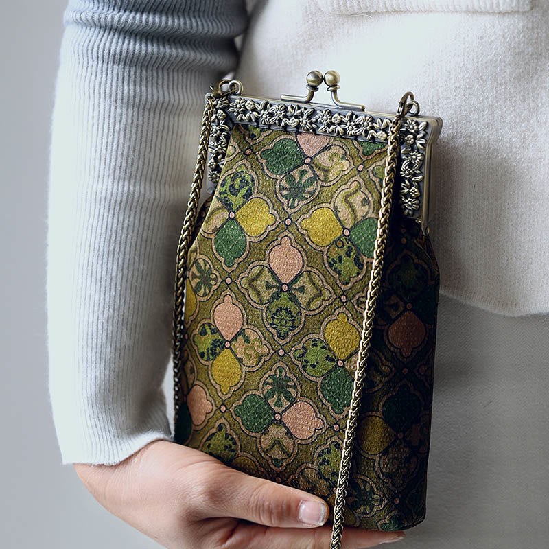 Grüne Blätter Umhängetasche mit Metallkette | Spirituelle Accessoires