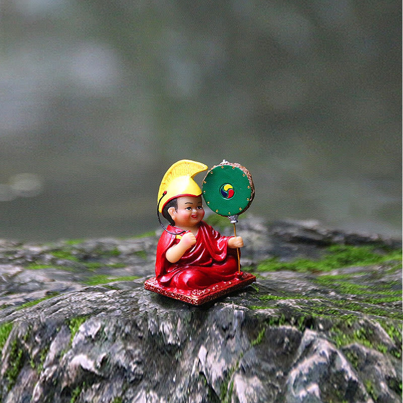 Handbemalte tibetische Lama-Figuren | Spirituelle Statuen aus Harz