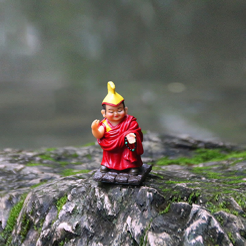 Handbemalte tibetische Lama-Figuren | Spirituelle Statuen aus Harz
