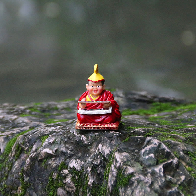 Handbemalte tibetische Lama-Figuren | Spirituelle Statuen aus Harz