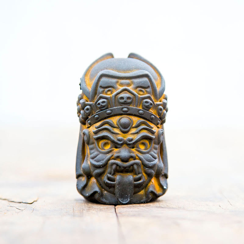 Handgefertigte 7 cm große Zakiram-Statue aus Rosteisenpulverharz