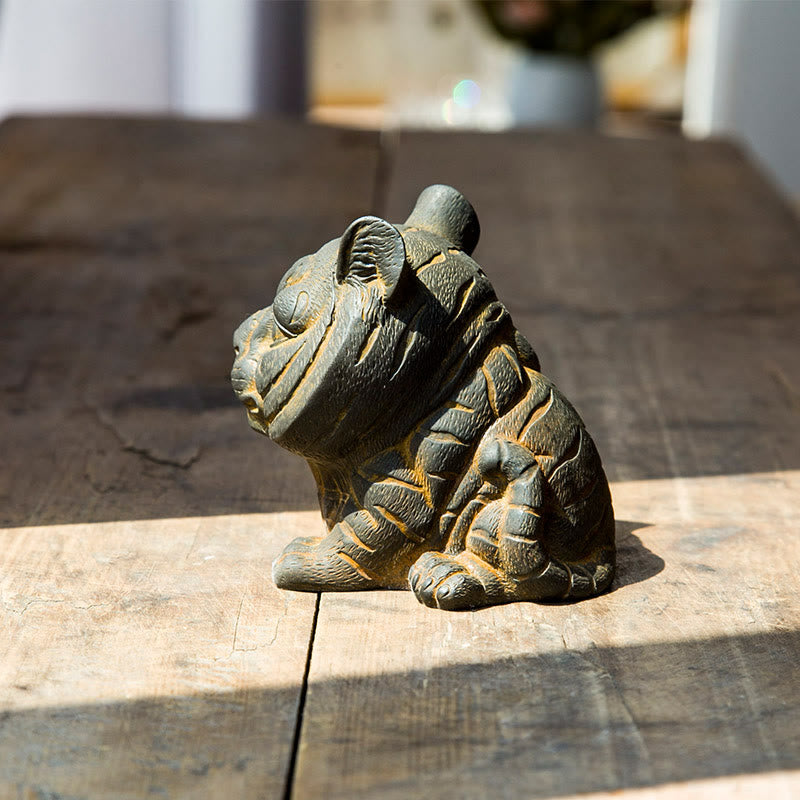 Handgemachte spirituelle Statue aus Tigereisenpulver, 9 cm