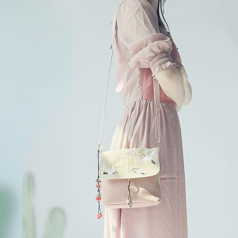 Handgefertigte Umhängetasche aus Canvas mit Pflaumenblüten, 20 x 23 cm