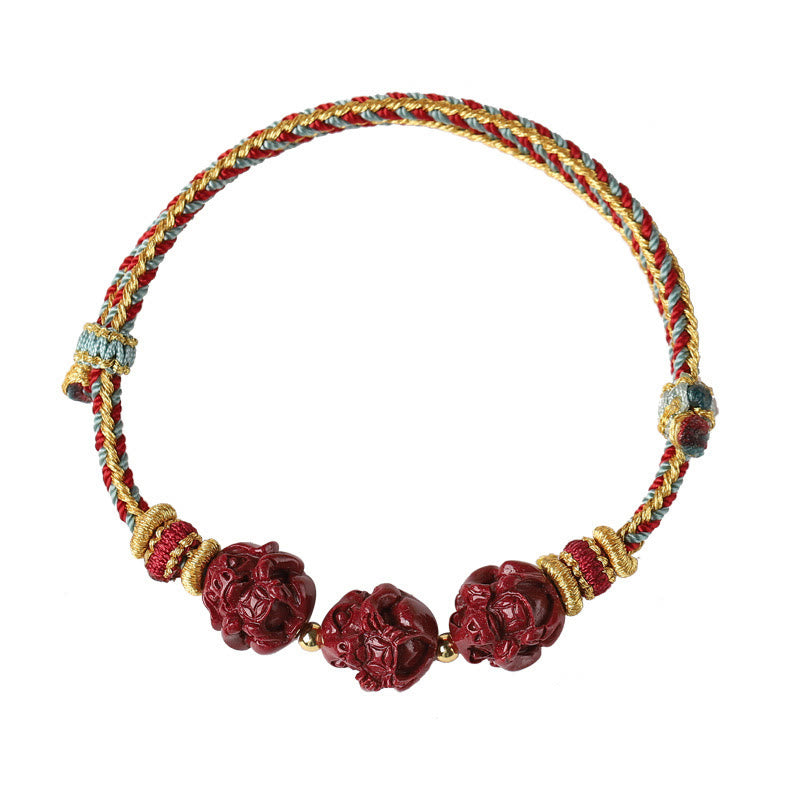 Handgefertigtes chinesisches Sternzeichen-Armband aus Zinnober mit dunkelrotem Segensband