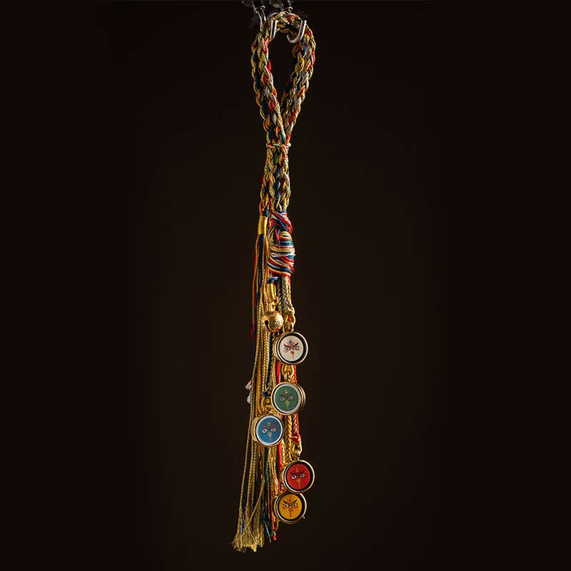 Handgemachter Thangka-Wandbehang mit den fünf Göttern des Reichtums