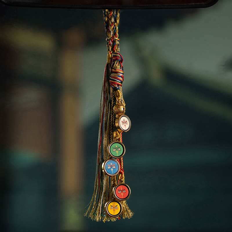 Handgemachter Thangka-Wandbehang mit den fünf Göttern des Reichtums