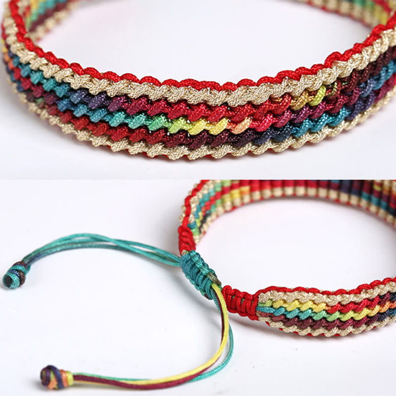 Handgefertigtes mehrfarbiges rotes Schnurarmband für Schutz und Glück