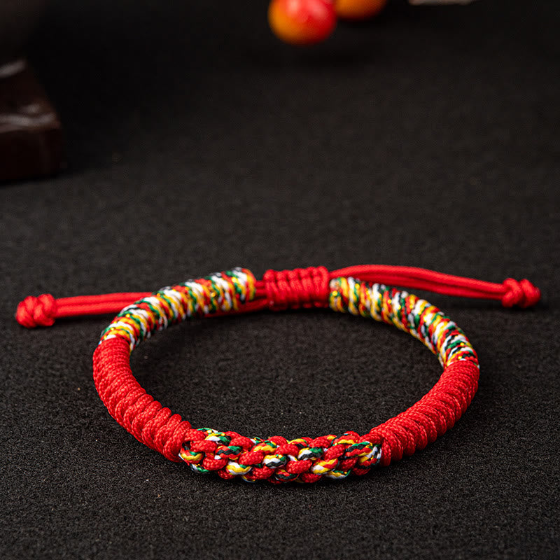 Handgefertigtes rotes Schnurarmband für Schutz und Glück, tibetischer Stil