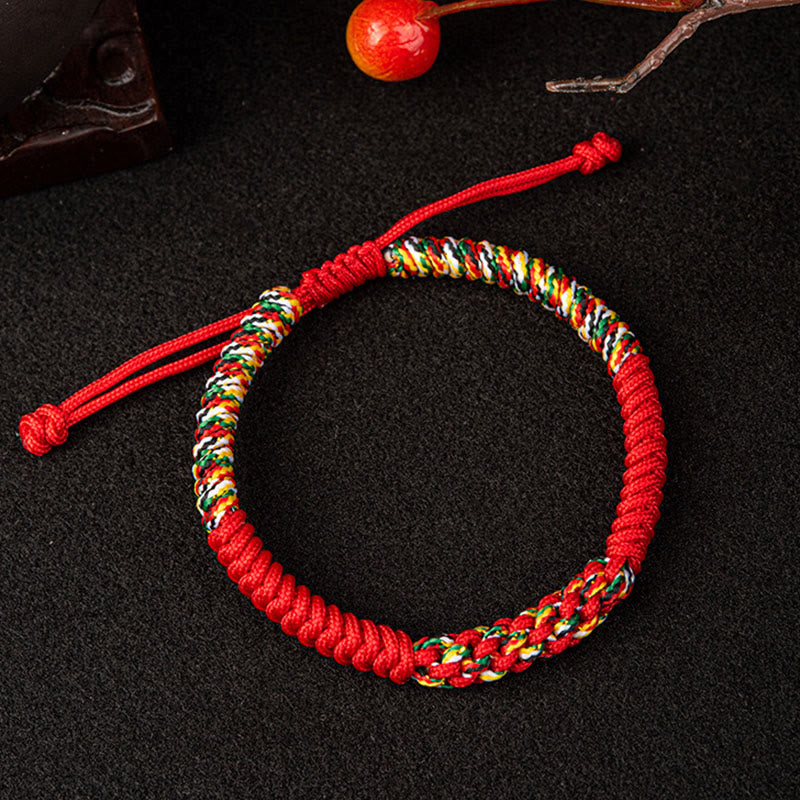 Handgefertigtes rotes Schnurarmband für Schutz und Glück, tibetischer Stil