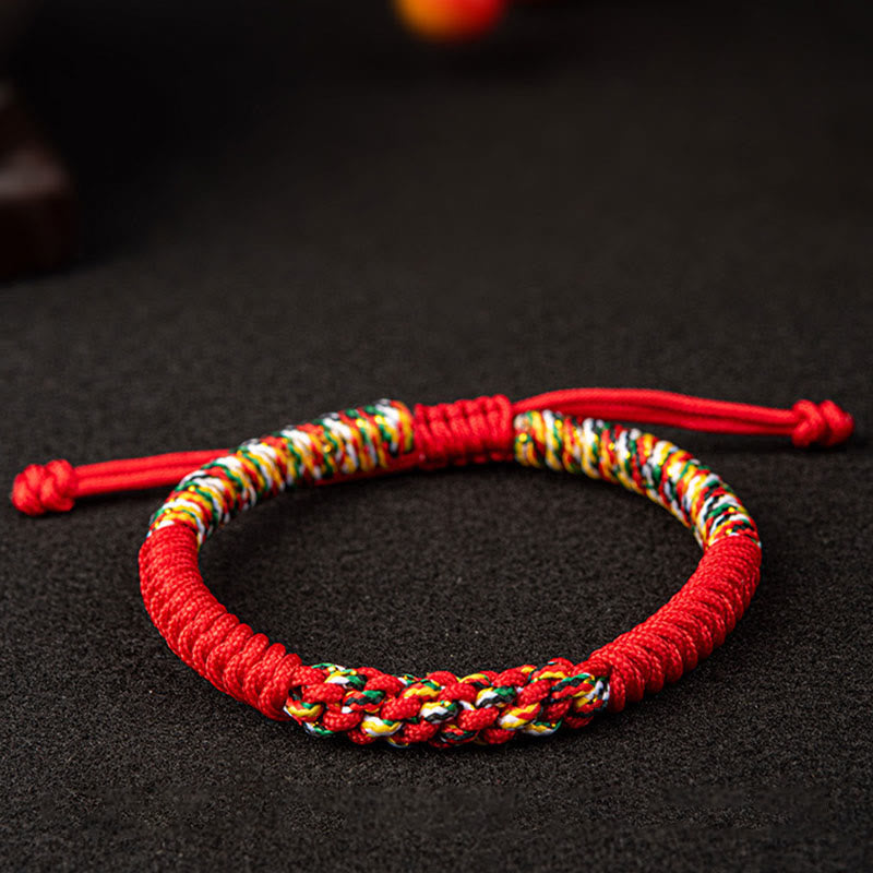Handgefertigtes rotes Schnurarmband für Schutz und Glück, tibetischer Stil