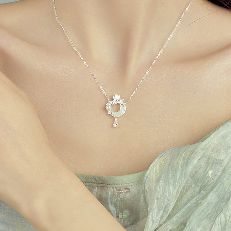 Halskette mit Lotus-Anhänger aus Hetian-Jade, 925er Silber, zum Schutz