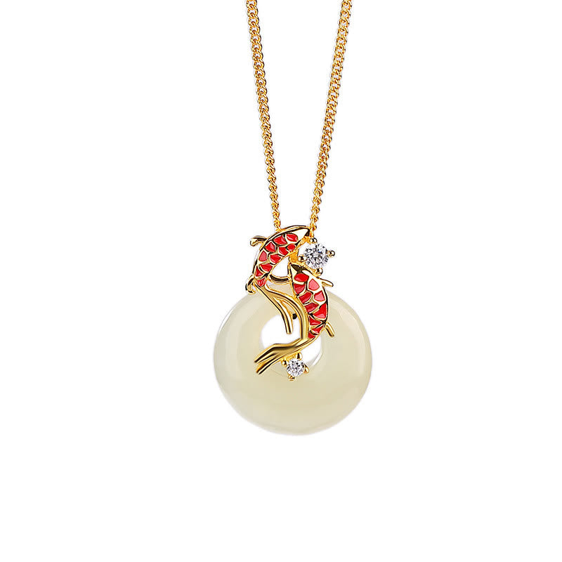 Halskette mit Anhänger „Koi-Fisch“ aus Hetian-Jade mit Schnalle