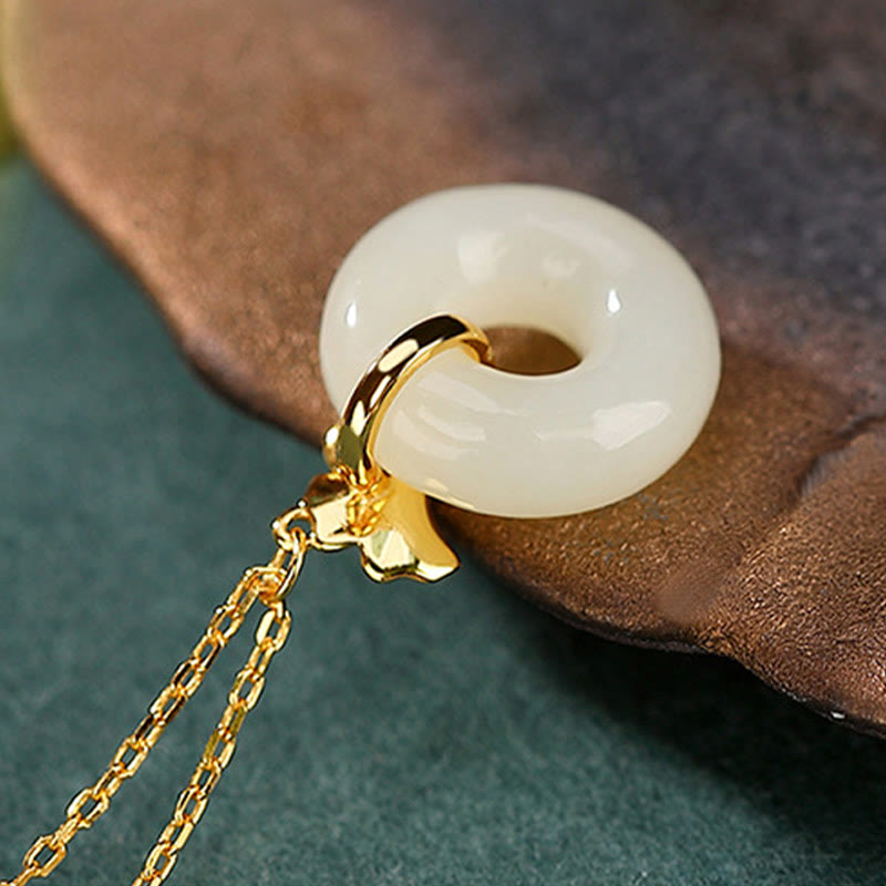 Hetian Jade Peace Buckle Halskette | Sterling Silber | Wohlstandsbalance