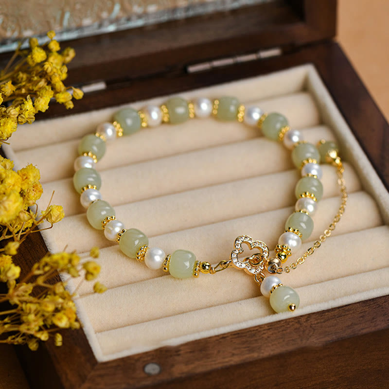 Hetian Jade Pearl Abundance Armband für Wohlstand und Ausgeglichenheit