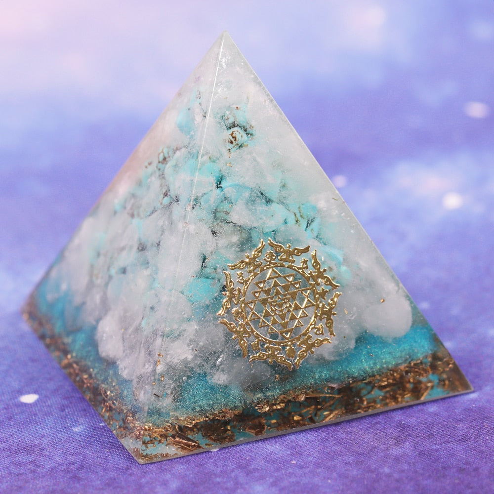 Höhere Liebe Orgonit Pyramide
