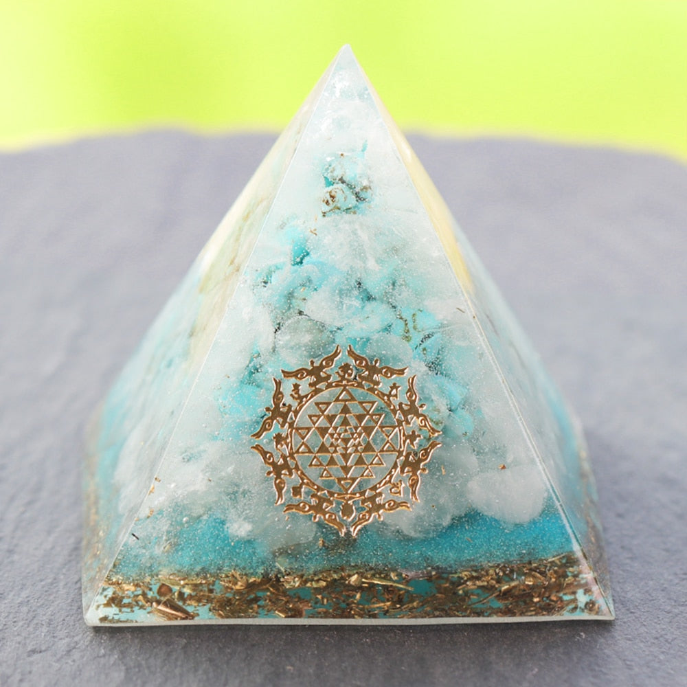 Höhere Liebe Orgonit Pyramide