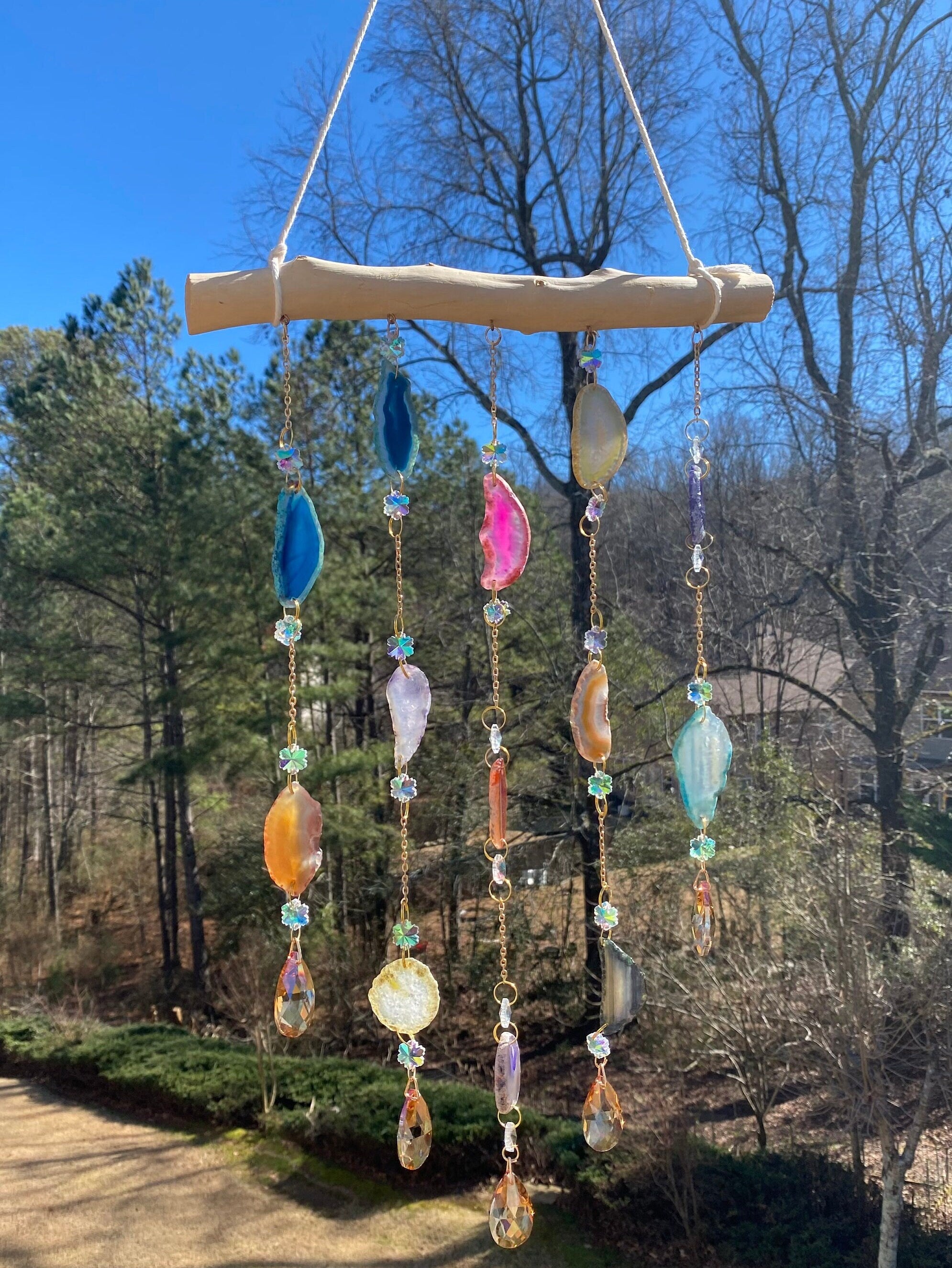 Joyous Wind Chimes, 29 Inch Agate Slice Crystal Wind Chime, Crystal Prism Suncatcher. It Is Perfect for Hanging Wall, Sunroom and Patio