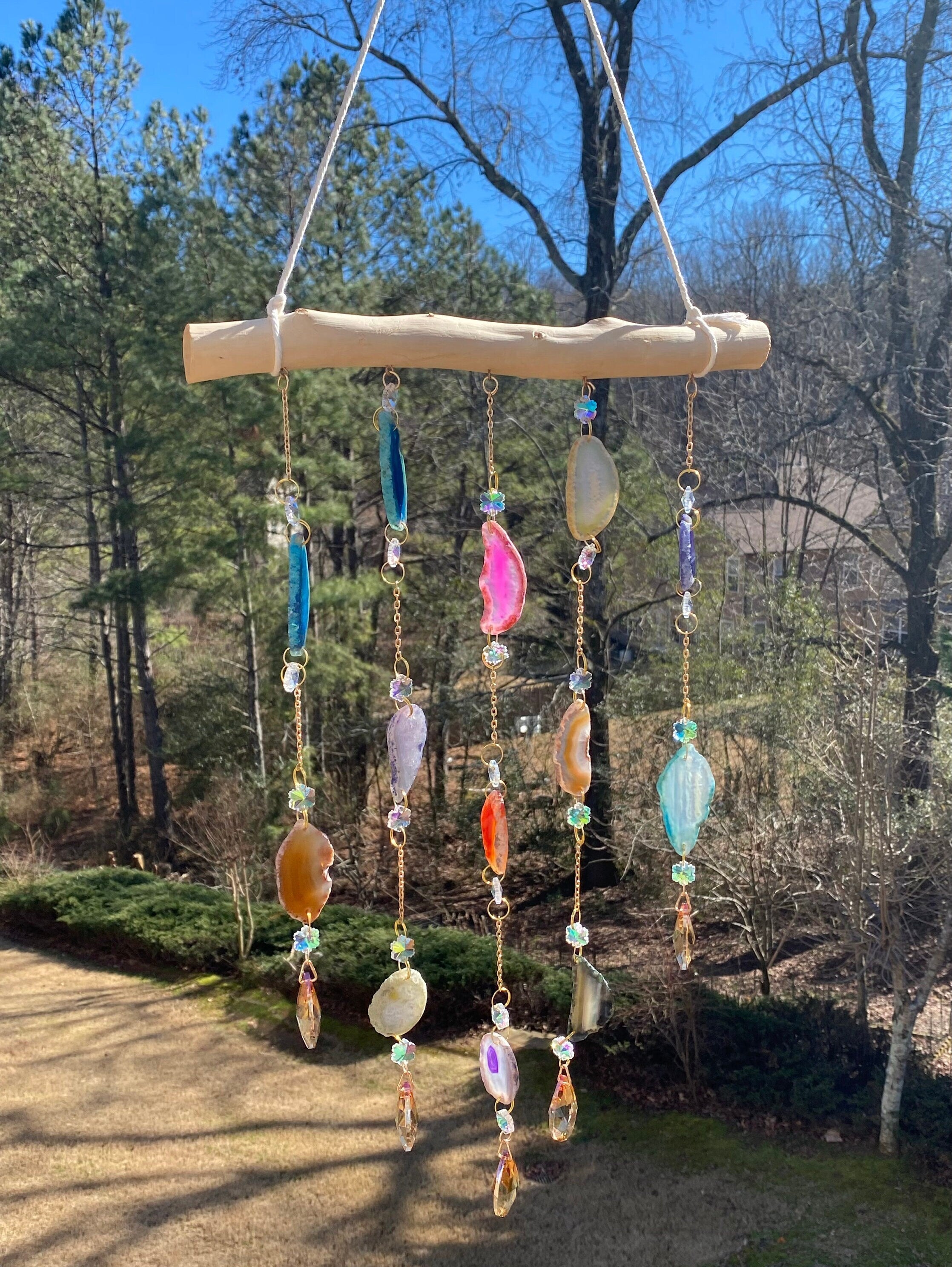 Joyous Wind Chimes, 29 Inch Agate Slice Crystal Wind Chime, Crystal Prism Suncatcher. It Is Perfect for Hanging Wall, Sunroom and Patio