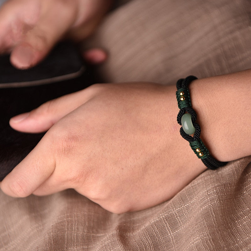Jade Serenity: Handgemachtes geflochtenes Seilarmband