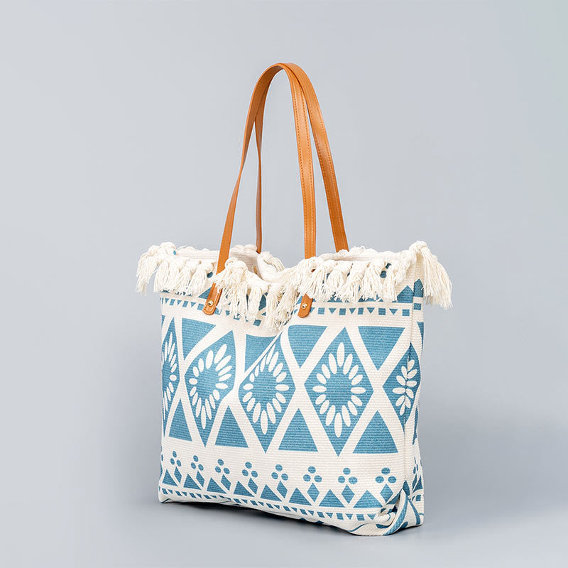 Große Tragetasche aus Canvas mit geometrischen Boho-Quasten, 50 cm