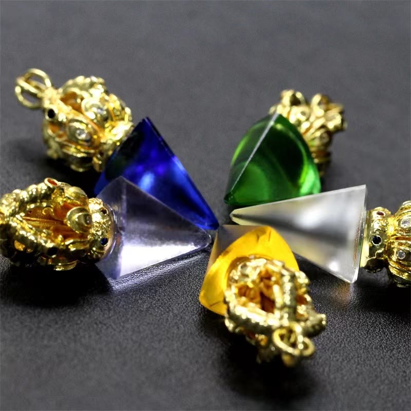 Liuli Crystal Dorje Vajra Halskette mit spiritueller Stärke