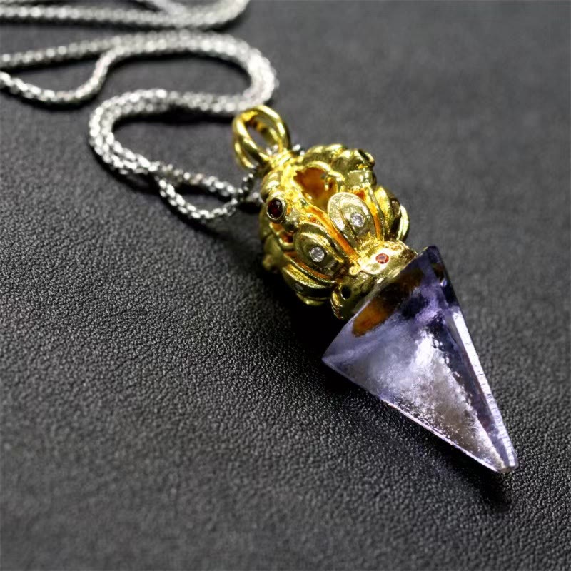Liuli Crystal Dorje Vajra Halskette mit spiritueller Stärke