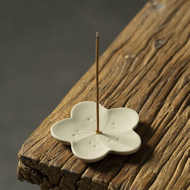 Lotus-Räuchergefäß aus Keramik mit Blumenmuster für Gelassenheit