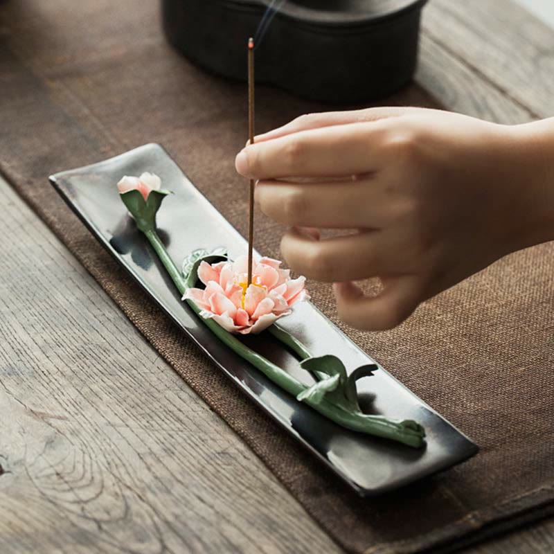 Lotus-Pfingstrose-Keramik-Räuchergefäß für Meditation und Yoga