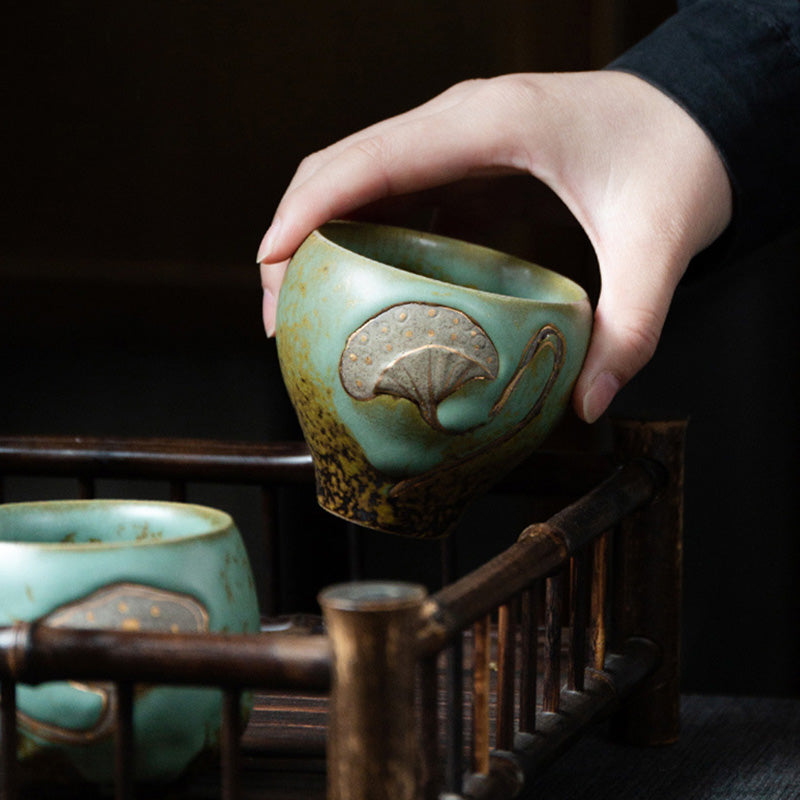 Keramik-Teetasse mit Lotus-Schote, graviert, 155 ml, Achtsamkeit