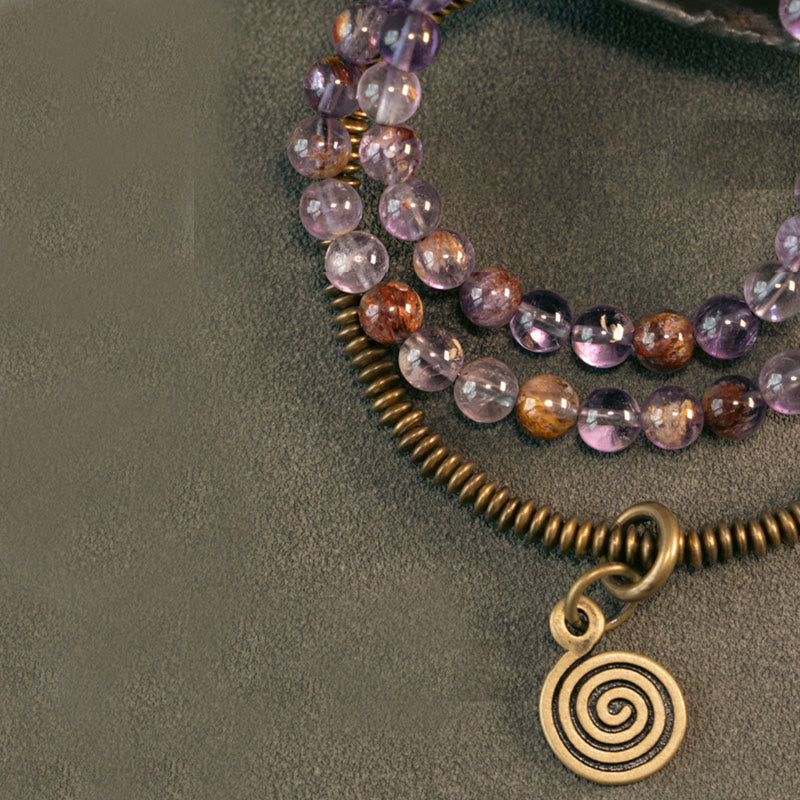 Armband der Liebe und Vergebung mit violettem Phantom, rotem Hämatoid und grünem Rutilquarz