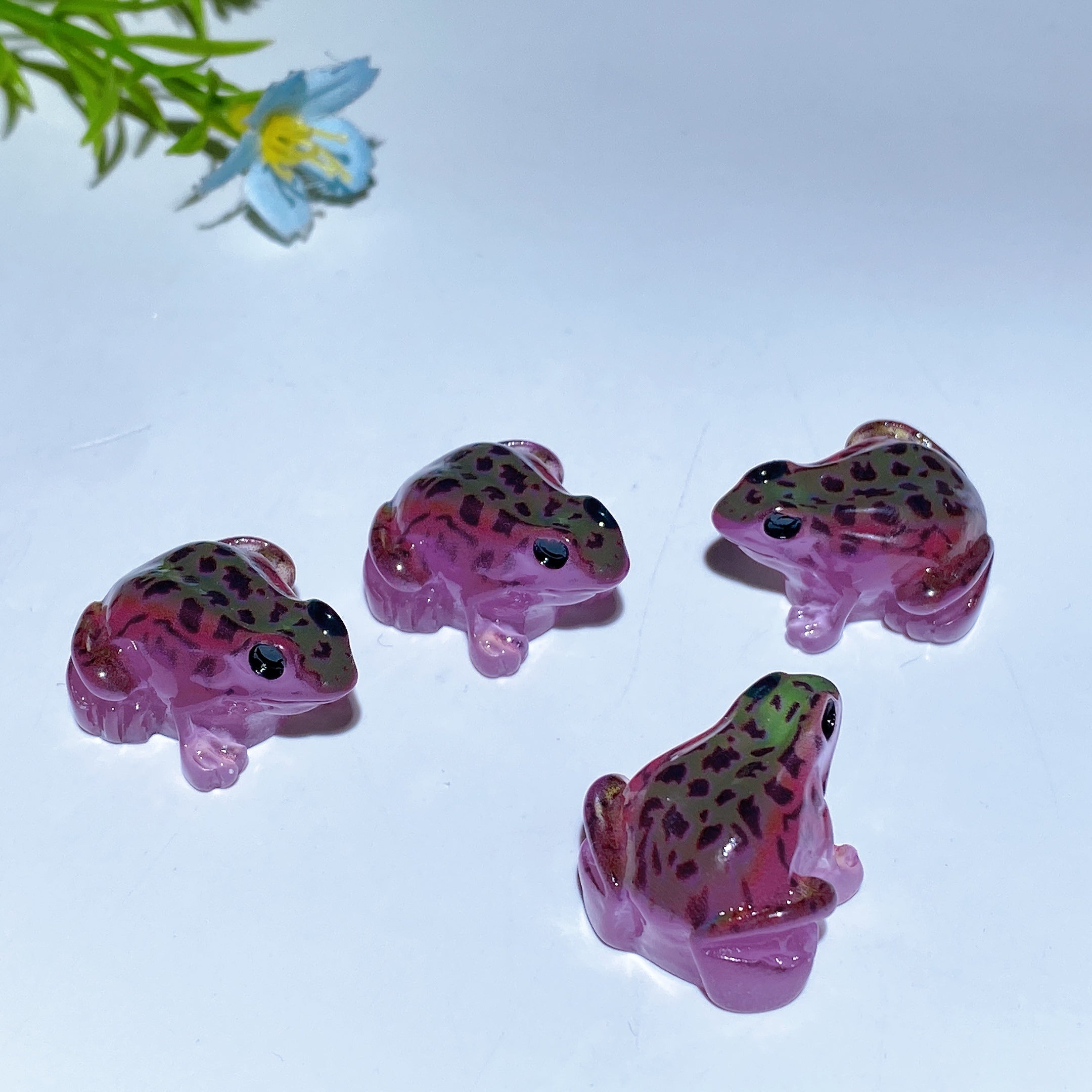 Luminous 25mm Crystal Frog Carving Figurine