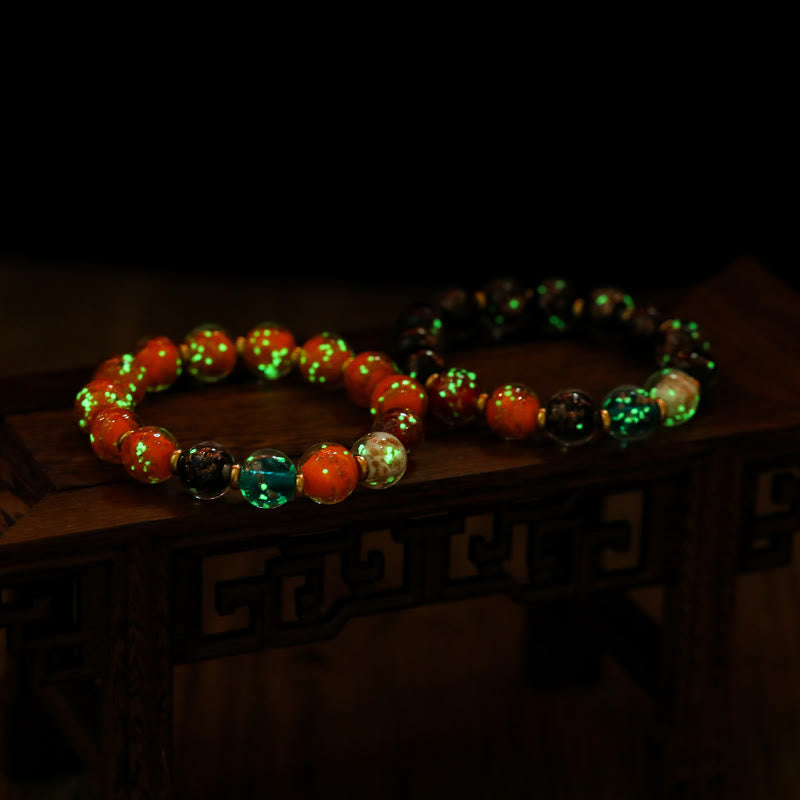 Leuchtendes Liuli-Glas-Armband mit spirituellen Perlen, 10 mm, für Glück