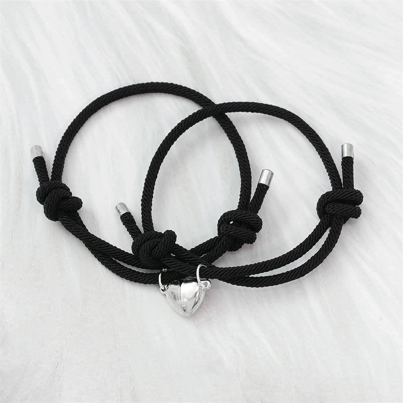 Magnetische rote Paararmbänder | Schutz &amp; Stärke