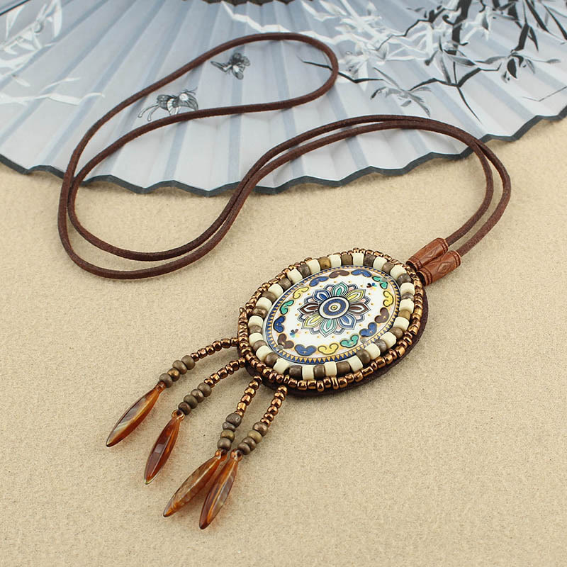 Spirituelle Halskette mit Mandala-Muster für Kreativität und Konzentration