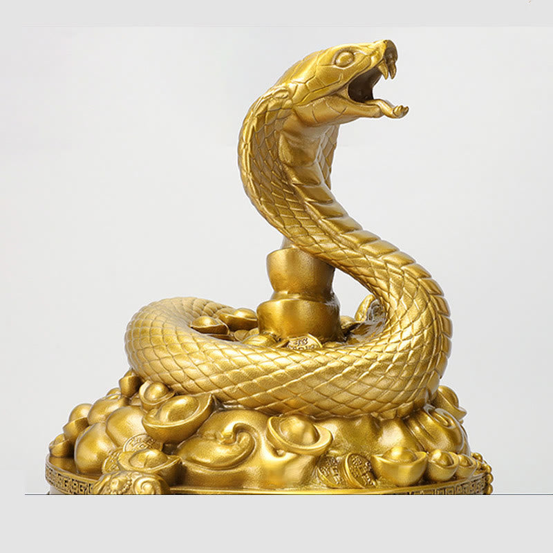 Mittlere Kupfermünzen zum Jahr der Schlange, Messingdekoration