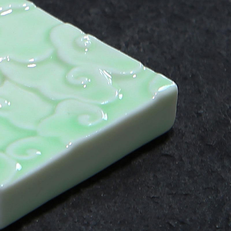 Mini-Räuchergefäß aus Keramik mit glückverheißendem Wolkendesign